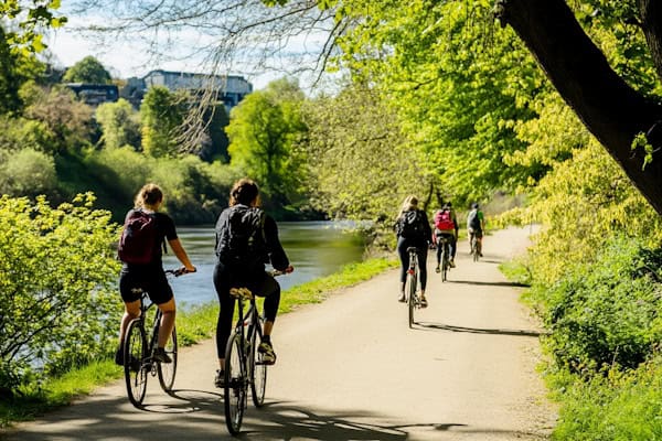 Fahrradfahren während Vereinsfahrten