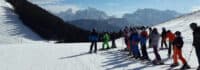 Schulklasse auf Ski-Klassenfahrt